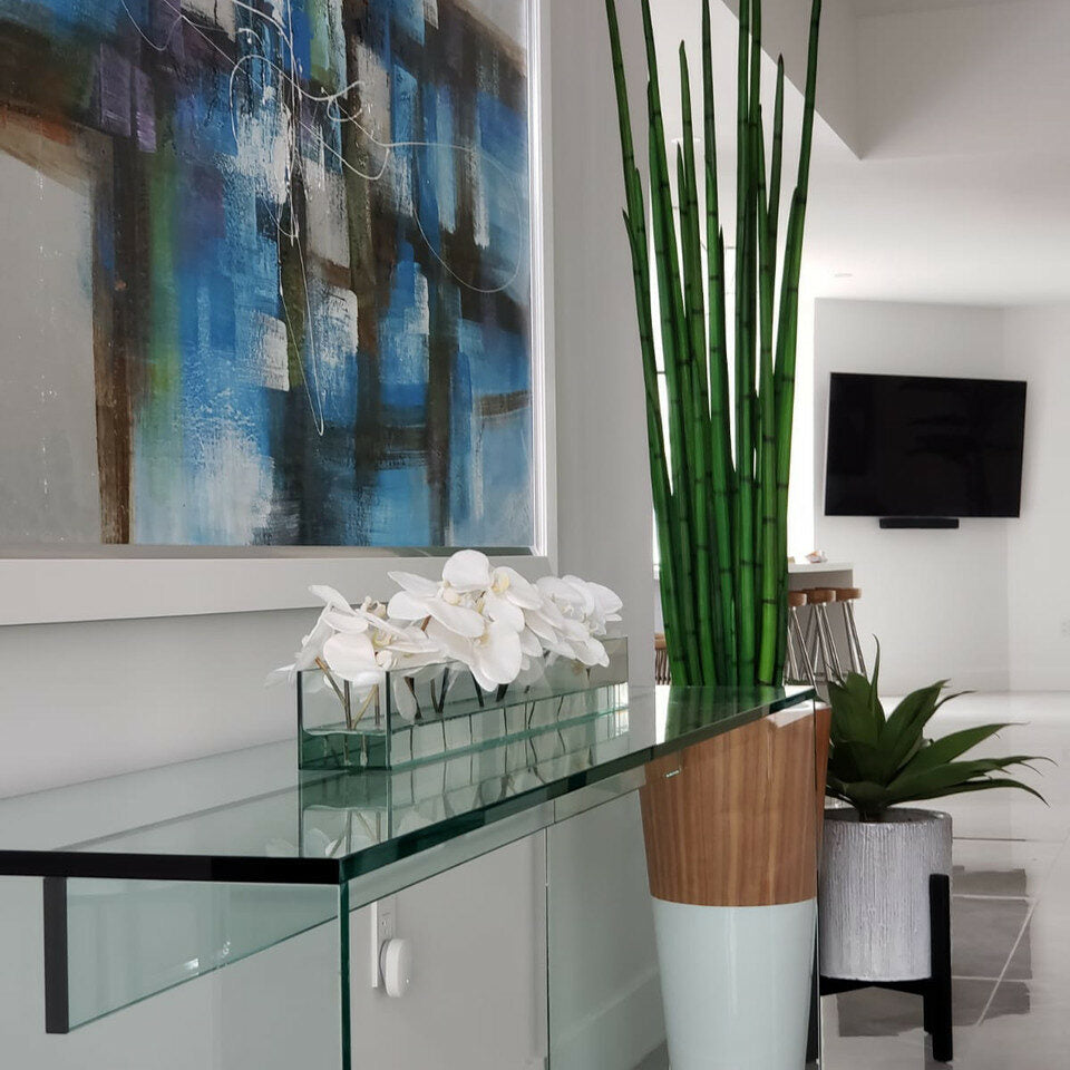 Vaso Lunar Minimalista - Planta Artificial Decorativa Premium